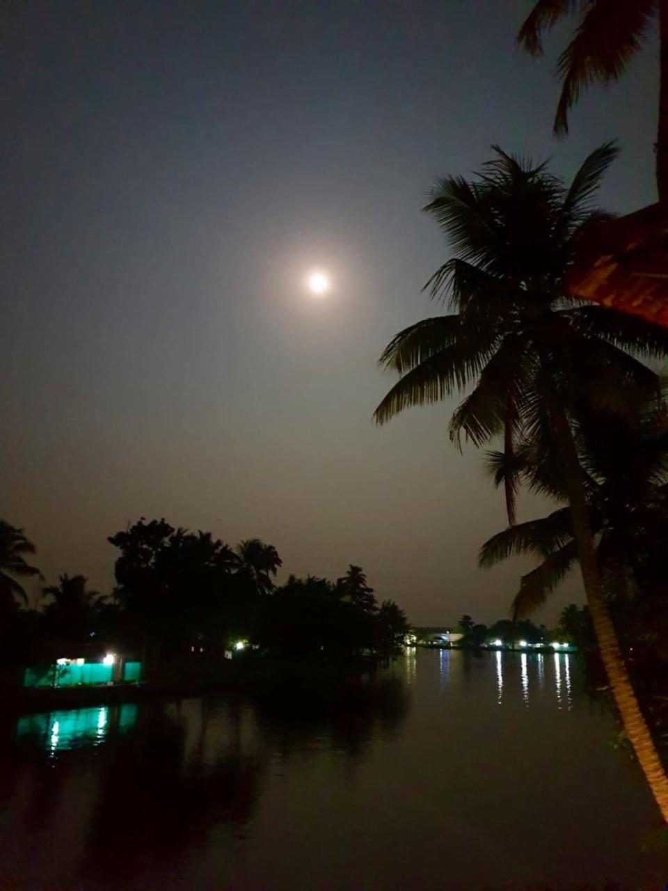 बिस्तर और नाश्ता The Paradise Boutique Alappuzha