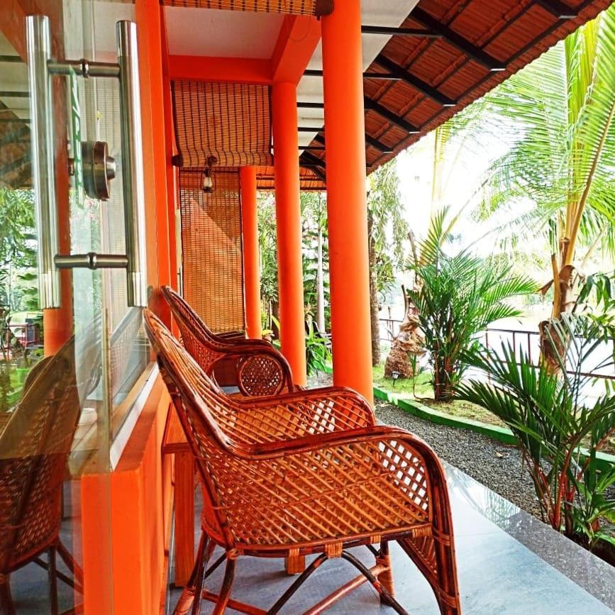 The Paradise Boutique Bed & Breakfast Alappuzha