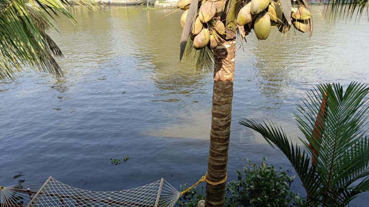 The Paradise Boutique Bed & Breakfast Alappuzha