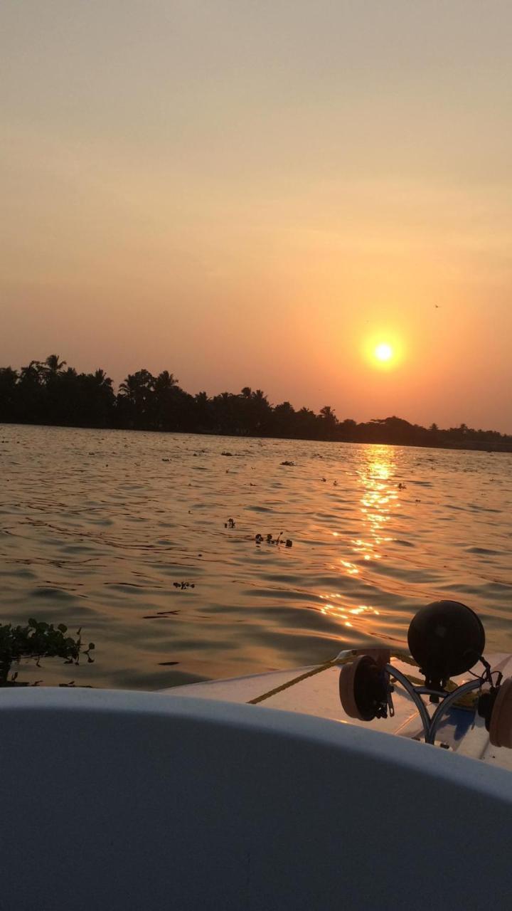 The Paradise Boutique Bed & Breakfast Alappuzha